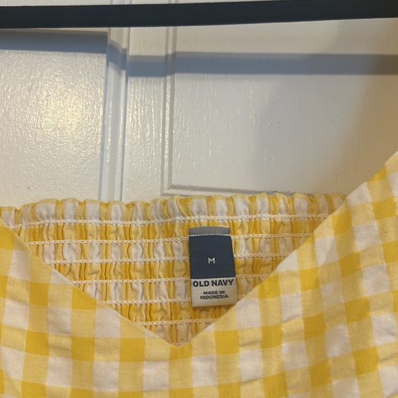 Yellow gingham dress - size Medium - Picture 2 of 3